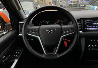 Подержанный автомобиль УАЗ Patriot 2021 года (14 фото)