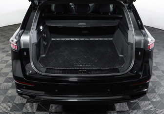 Подержанный автомобиль Jaecoo J8 2024 года (10 фото)