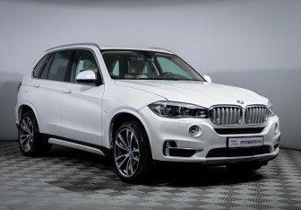Подержанный автомобиль BMW X5 2014 года (3 фото)