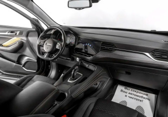 Подержанный автомобиль Haval F7x 2021 года (6 фото)