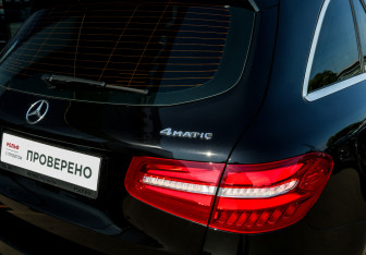 Подержанный автомобиль Mercedes-Benz GLC Coupe 2019 года (21 фото)
