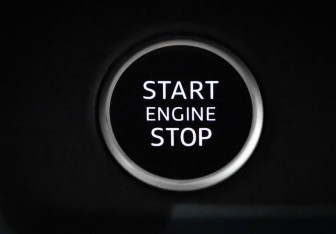 Подержанный автомобиль Audi Q3 Sportback 2023 года (17 фото)