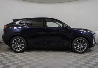 Подержанный автомобиль Changan UNI-K 2023 года (4 фото)