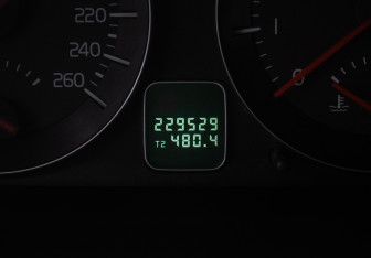 Подержанный автомобиль Volvo S40 2010 года (12 фото)