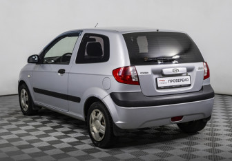 Подержанный автомобиль Hyundai Getz 2007 года (7 фото)