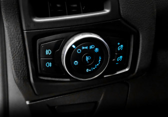 Подержанный автомобиль Ford Focus Hatchback 2017 года (28 фото)