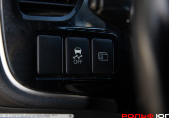 Подержанный автомобиль Mitsubishi Outlander 2013 года (18 фото)