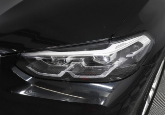 Подержанный автомобиль BMW X3 2021 года (7 фото)