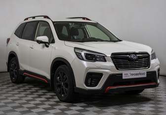 Подержанный автомобиль Subaru Forester Suv 2021 года (3 фото)