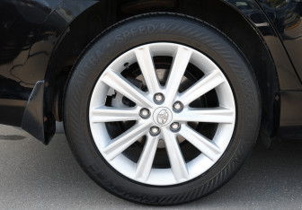 Подержанный автомобиль Toyota Camry Sedan 2014 года (22 фото)