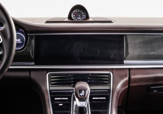 Подержанный автомобиль Porsche Panamera Wagon 2017 года (29 фото)