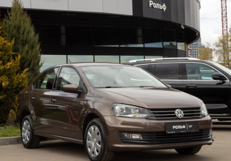 Подержанный автомобиль Volkswagen Polo Sedan 2017 года (2 фото)