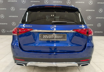 Подержанный автомобиль Mercedes-Benz GLE 2019 года (6 фото)