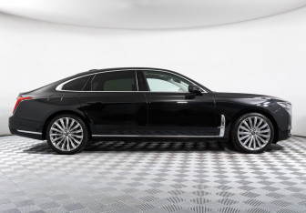 Подержанный автомобиль Hongqi H9 2024 года (4 фото)