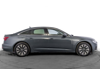 Подержанный автомобиль Audi A6 Sedan 2020 года (4 фото)