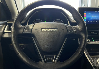 Подержанный автомобиль Haval M6 2023 года (14 фото)