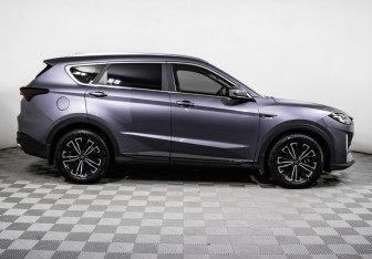 Подержанный автомобиль Jetour X70 Plus 2023 года (4 фото)