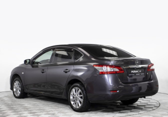 Подержанный автомобиль Nissan Sentra Sedan 2014 года (7 фото)