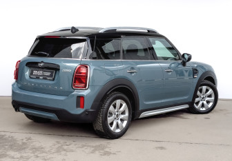 Подержанный автомобиль MINI Countryman 2021 года (5 фото)