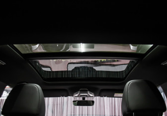 Подержанный автомобиль Geely Coolray 2022 года (18 фото)