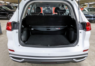 Подержанный автомобиль Haval M6 2024 года (10 фото)