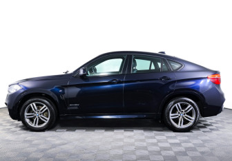Подержанный автомобиль BMW X6 2019 года (8 фото)