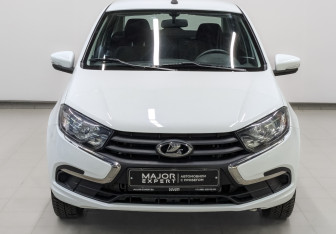 Подержанный автомобиль LADA (ВАЗ) Granta Sedan 2022 года (2 фото)