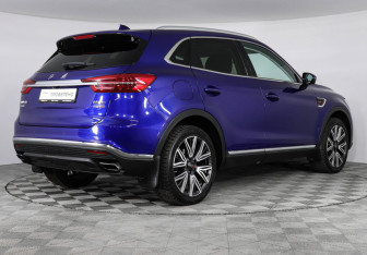 Подержанный автомобиль Hongqi HS5 2024 года (5 фото)