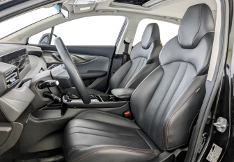 Подержанный автомобиль BAIC U5 Plus 2023 года (20 фото)