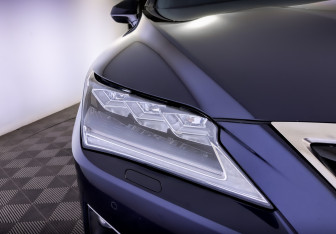 Подержанный автомобиль Lexus RX 2019 года (17 фото)