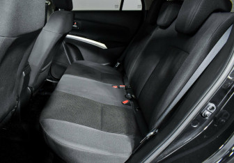 Подержанный автомобиль Suzuki SX4 Hatchback 2019 года (12 фото)