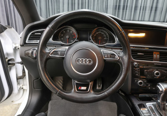 Подержанный автомобиль Audi A5 Coupe 2016 года (14 фото)