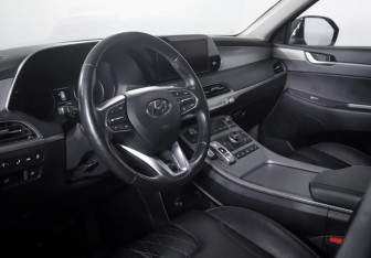 Подержанный автомобиль Hyundai Palisade 2020 года (14 фото)