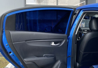 Подержанный автомобиль Kia Rio Sedan 2017 года (23 фото)