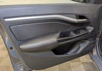 Подержанный автомобиль LADA (ВАЗ) Vesta Sedan 2016 года (18 фото)