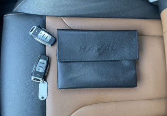 Подержанный автомобиль Haval H2 2019 года (20 фото)