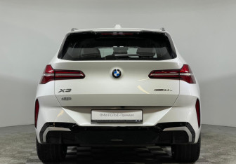 Новый BMW X3 2025 (5 фото)
