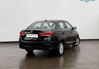 Подержанный автомобиль Changan Alsvin 2023 года (5 фото)
