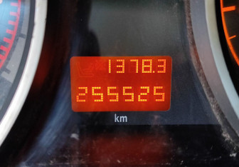 Подержанный автомобиль Opel Astra Sedan 2013 года (17 фото)