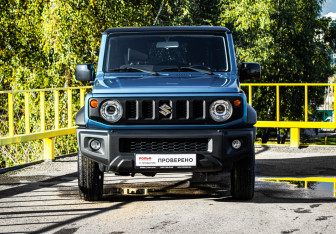 Подержанный автомобиль Suzuki Jimny 2020 года (2 фото)
