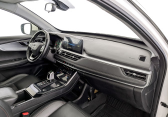 Подержанный автомобиль Chery Tiggo 7 Pro 2022 года (11 фото)