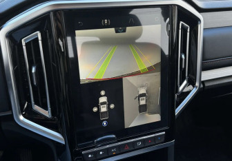 Подержанный автомобиль JAC T9 2025 года (14 фото)