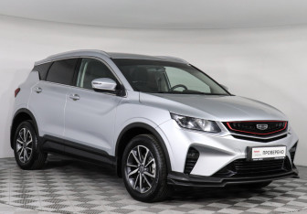 Подержанный автомобиль Geely Coolray 2021 года (3 фото)