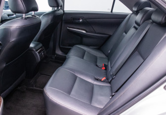 Подержанный автомобиль Toyota Camry Sedan 2018 года (11 фото)