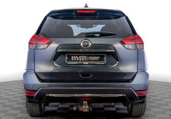 Подержанный автомобиль Nissan X-Trail 2019 года (6 фото)
