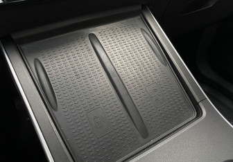 Подержанный автомобиль Omoda C5 2022 года (18 фото)