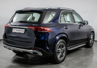 Подержанный автомобиль Mercedes-Benz GLE 2020 года (5 фото)