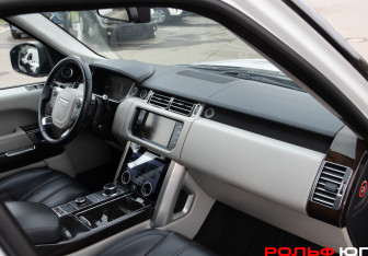 Подержанный автомобиль Land Rover Range Rover 2013 года (7 фото)