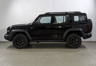 Новый Tank 300 2025 (3 фото)