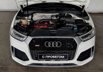 Подержанный автомобиль Audi RS Q3 2015 года (18 фото)